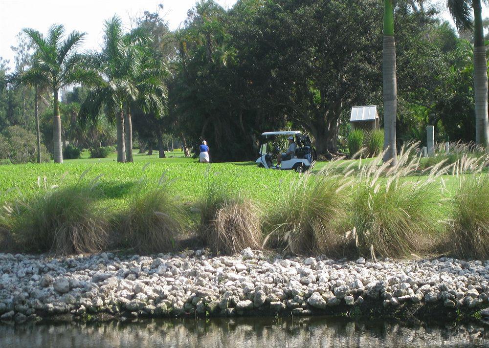 Hollywood Beach Golf Resort Luaran gambar