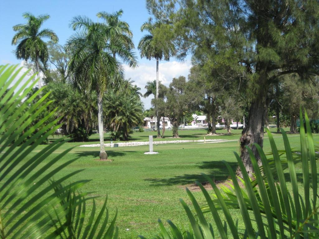Hollywood Beach Golf Resort Luaran gambar