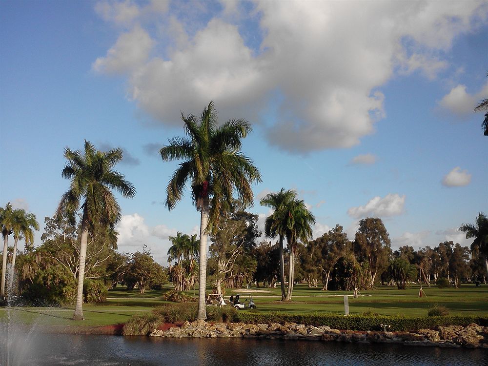 Hollywood Beach Golf Resort Luaran gambar